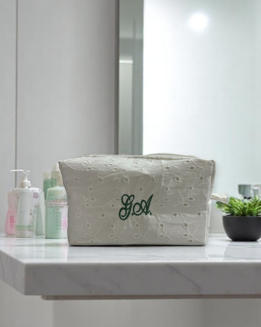 BEAUTY IN PIZZO SAN GALLO BIANCO CON RICAMO PERSONALIZZATO