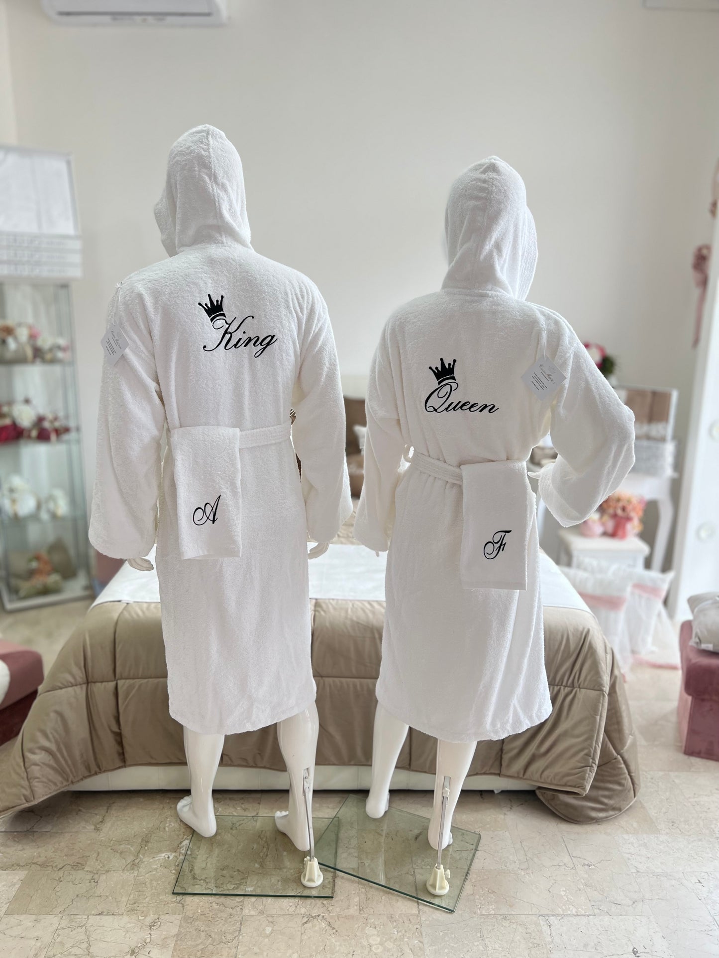 ACCAPPATOIO BIANCO KING/QUEEN RICAMATO