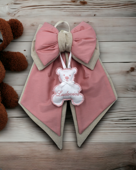 FIOCCO NASCITA IMBOTTITO CON PENDENTE ORSETTO RICAMO PERSONALIZZATO